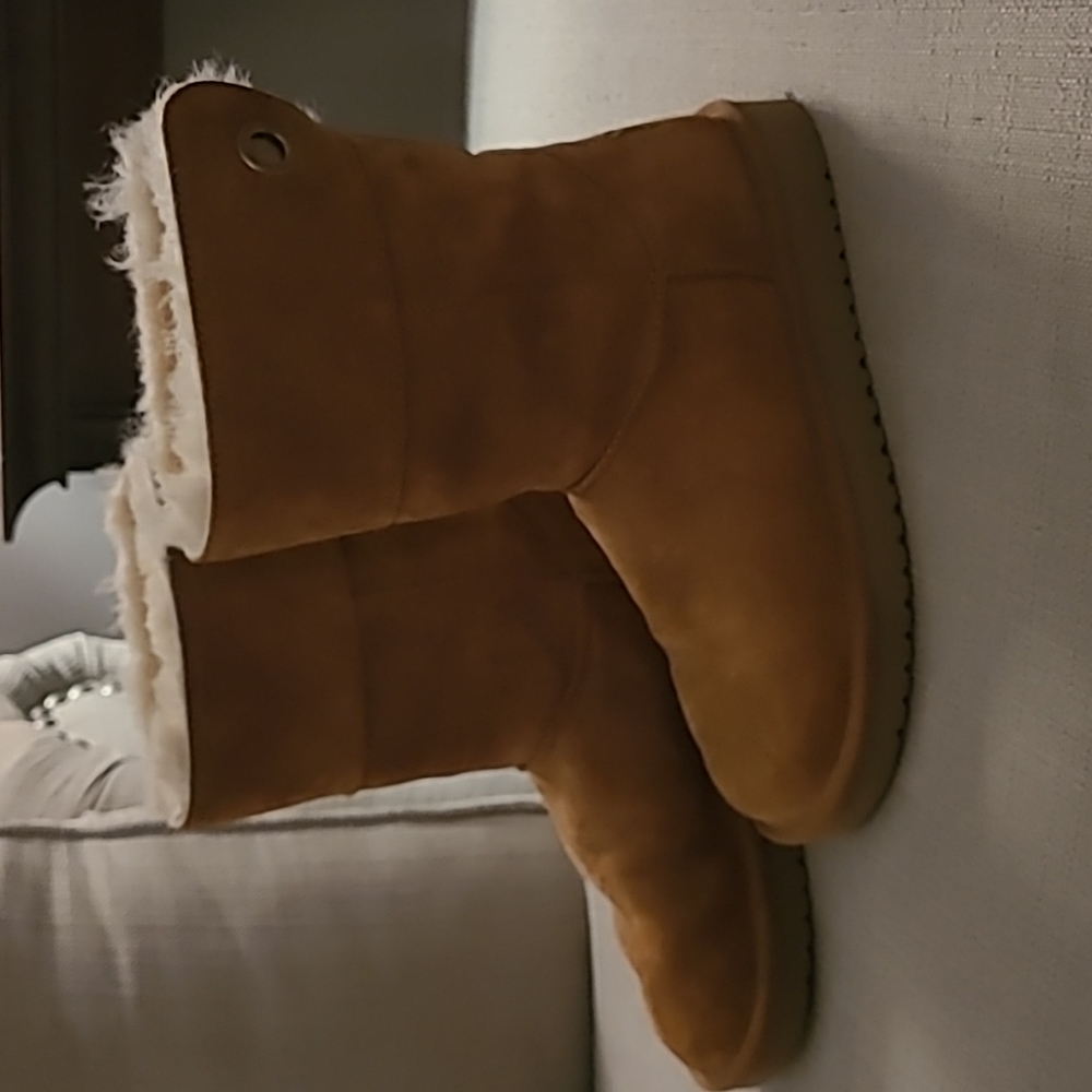 Koolaburra by UGG boots 7